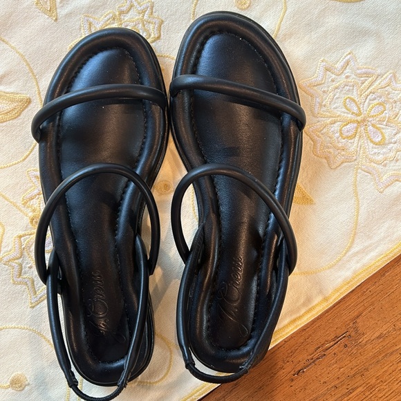J Crew strappy sandals. - Picture 4 of 5